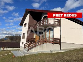 Vila de Vanzare 5 camere 3000 mp teren in Persani Judetul Brasov 