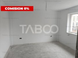 Apartament nou 2 camere 50 mp utili parcare privata parter Sebes Alba