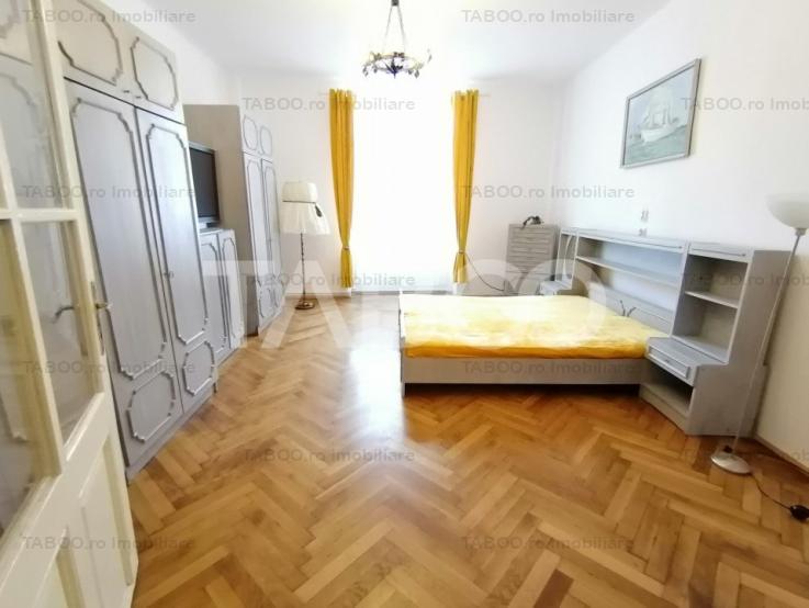 Apartament la casa 2 camere 58 utili renovat in Orasul de Jos Sibiu