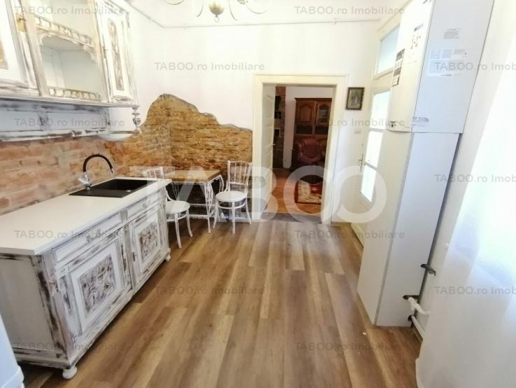 Apartament la casa 2 camere 58 utili renovat in Orasul de Jos Sibiu