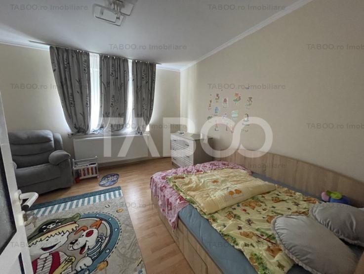 Casa S+P+1E 4 camere 154 mpu pivnita garaj curte Lipoveni Alba Iulia