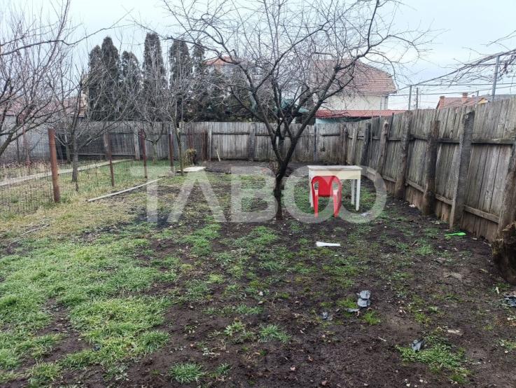 Casa 1 nivel 3 camere 100 mpu mobilata utilata curte Centru Alba Iulia