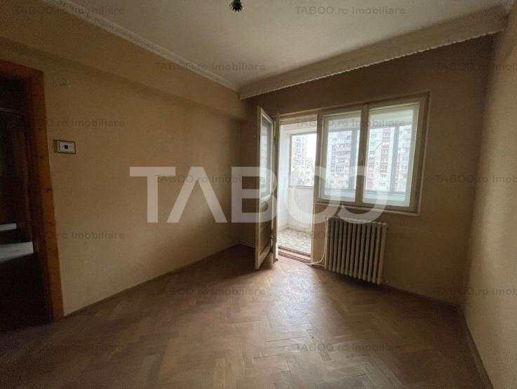 Apartament decomandat 3 camere 63 mpu etaj 3 Ultracentral Alba Iulia