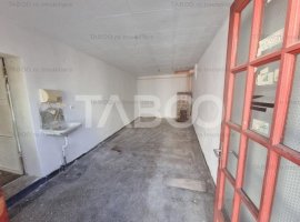 Spatiu comercial de inchiriat 20 mpu in Orasul de Jos Sibiu