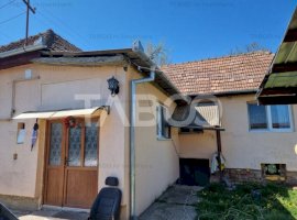 Casa individuala de vanzare cu teren in Rosia Sibiu