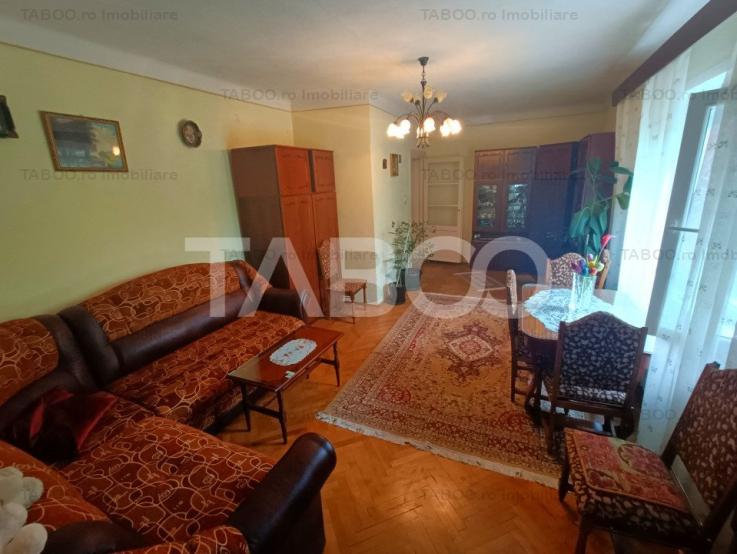 Casa de vanzare 162 mpu 6 camere 2 bai 375 mp teren liber Piata Cluj