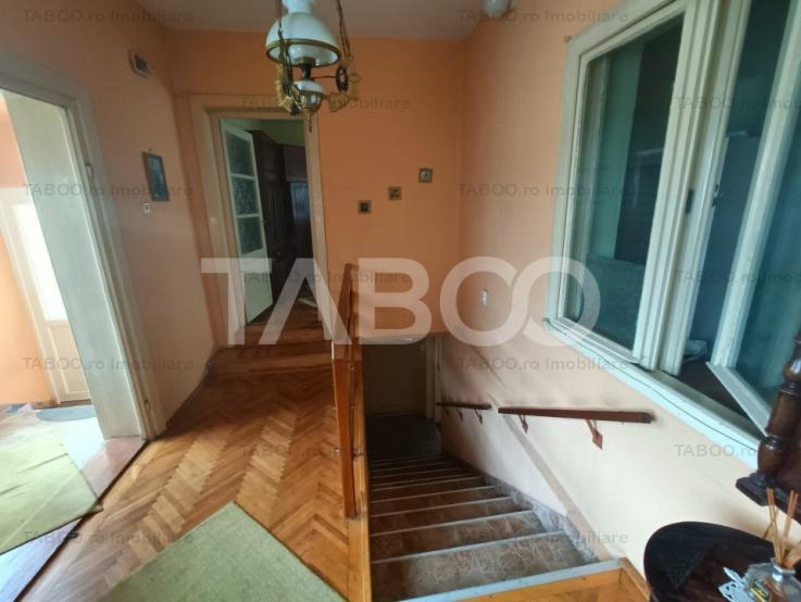 Casa de vanzare 162 mpu 6 camere 2 bai 375 mp teren liber Piata Cluj