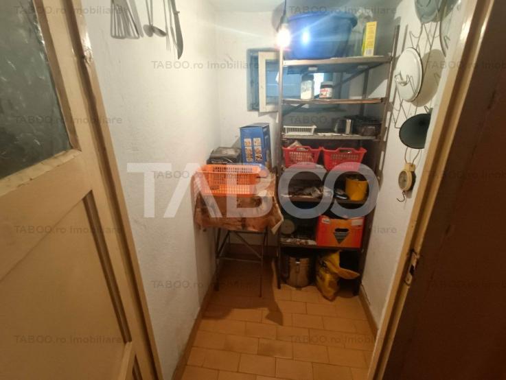 Casa de vanzare 162 mpu 6 camere 2 bai 375 mp teren liber Piata Cluj