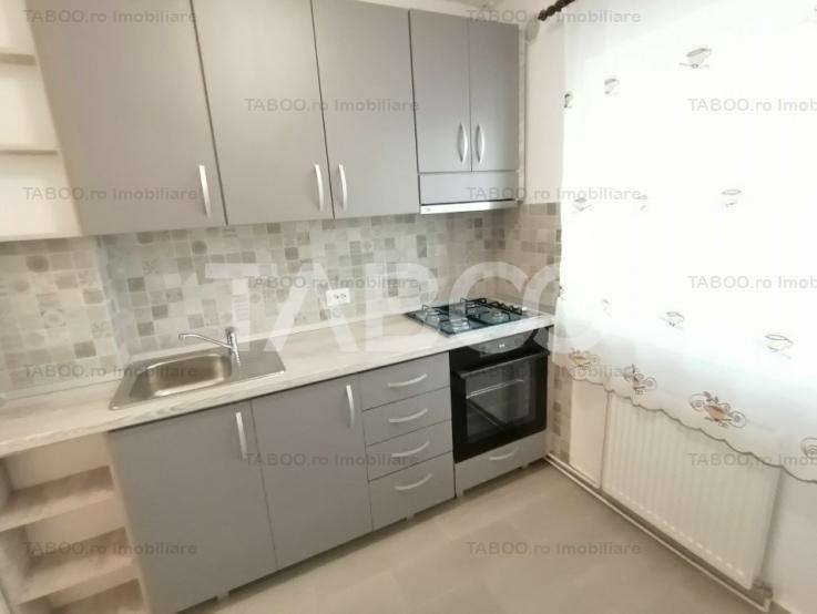 Apartament decomandat 2 camere renovat balcon pivnita Strand Sibiu