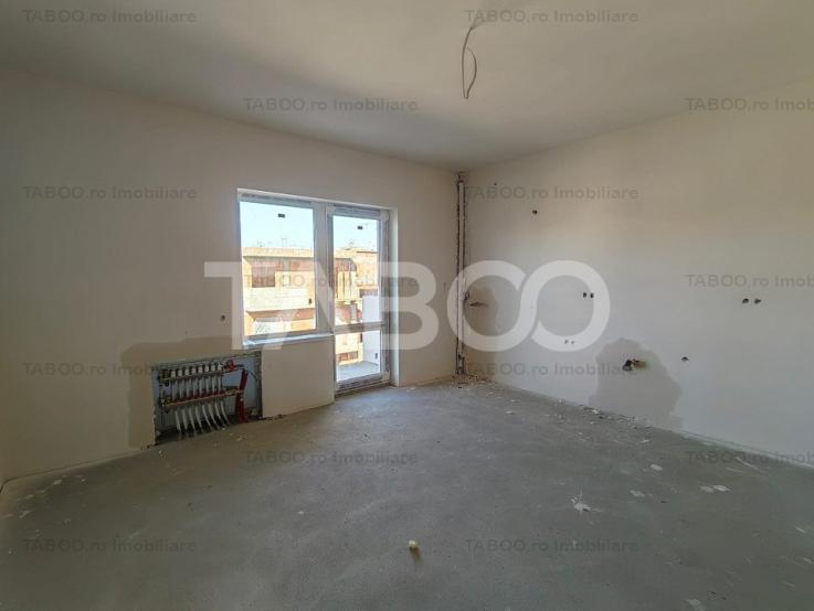 Comision 0%!Apartament 3 camere balcon si loc parcare in BLOC NOU 2024