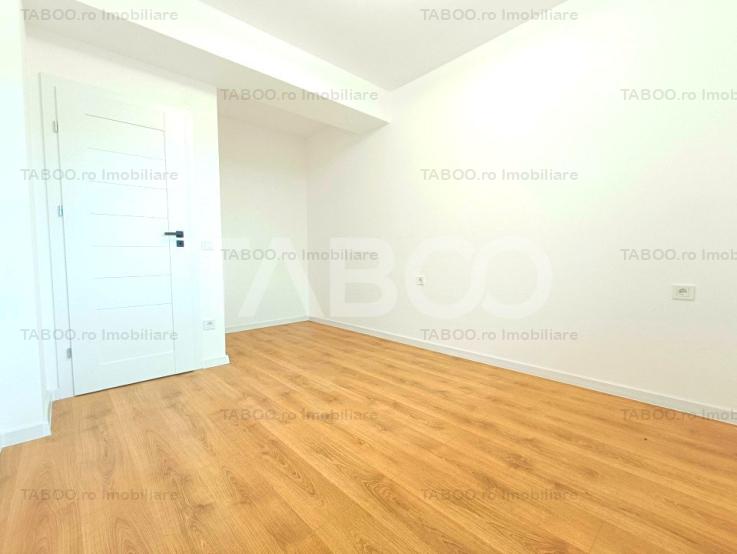 Apartament modern cu 3 camere si bucatarie separata - parter inalt