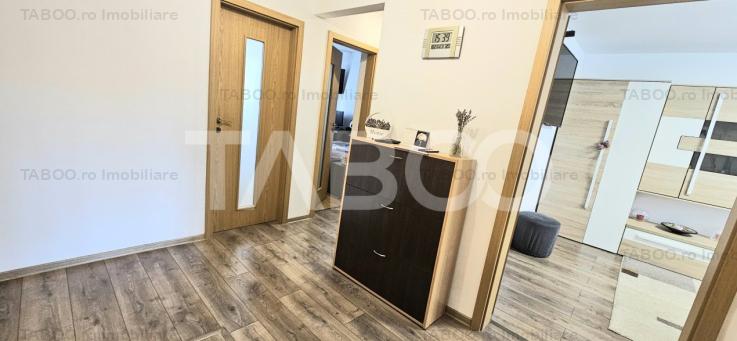 Apartament de vanzare 4 camere  etaj 2 intermediar 2 bai Sibiu 