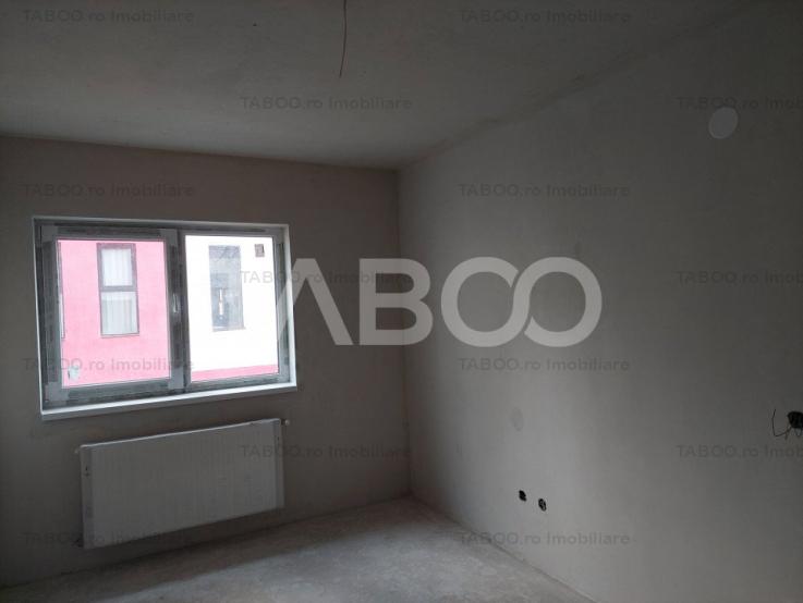 Apartament LA CHEIE cu 2 camere 51 mpu si balcon zona Doamna Stanca