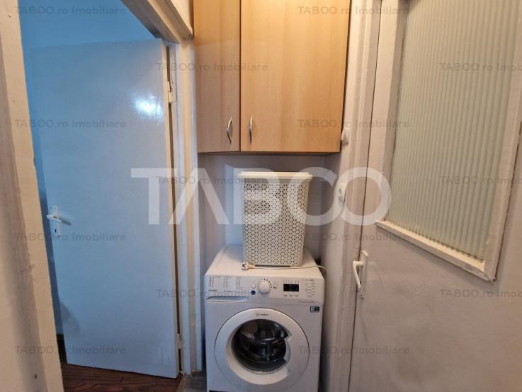 Apartament de vanzare cu 3 camere etaj 1 cu pivnita zona Rahovei Sibiu