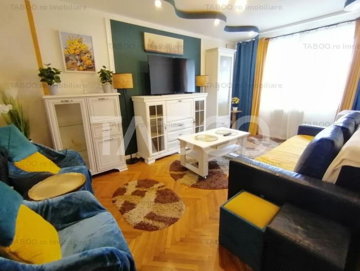 Apartament decomandat 3 camere balcon pivnita lift Vasile Aaron Sibiu