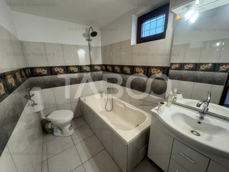 Spatiu comercial la casa 3 camere 80 mpu curte Calea Dumbravii Sibiu