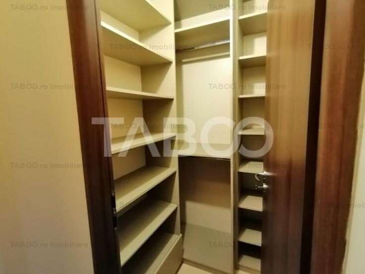 Apartament 2 camere decomandat renovat balcon pivnita Vasile Aaron