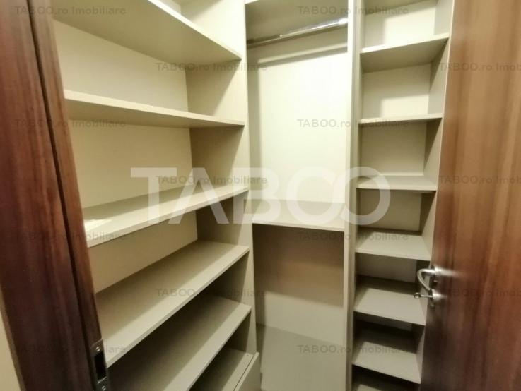 Apartament 2 camere decomandat renovat balcon pivnita Vasile Aaron