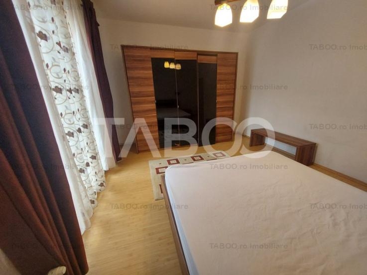 Apartament decomandat de vanzare 4 camere 135 mpu balcon pivnita garaj