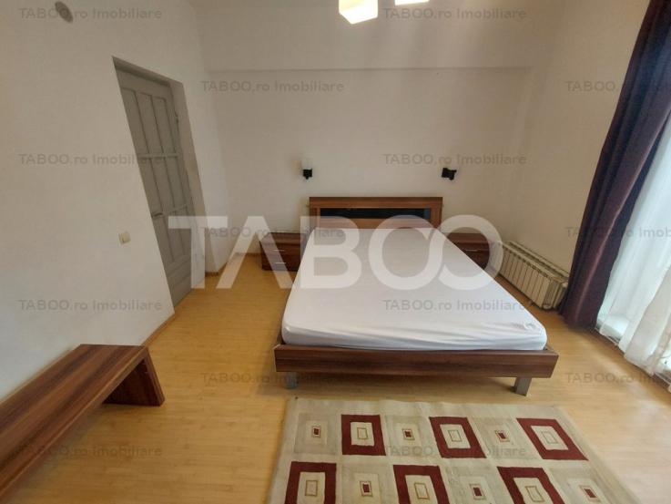 Apartament decomandat de vanzare 4 camere 135 mpu balcon pivnita garaj