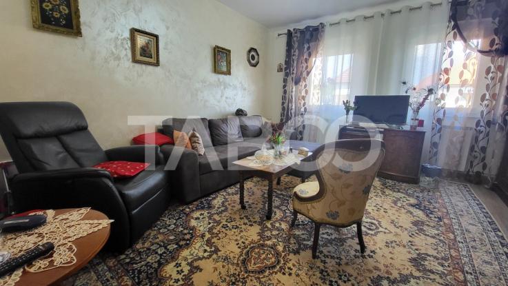 Casa de vanzare curte pivnita si pod mansardabil zona Piata Cluj Sibiu