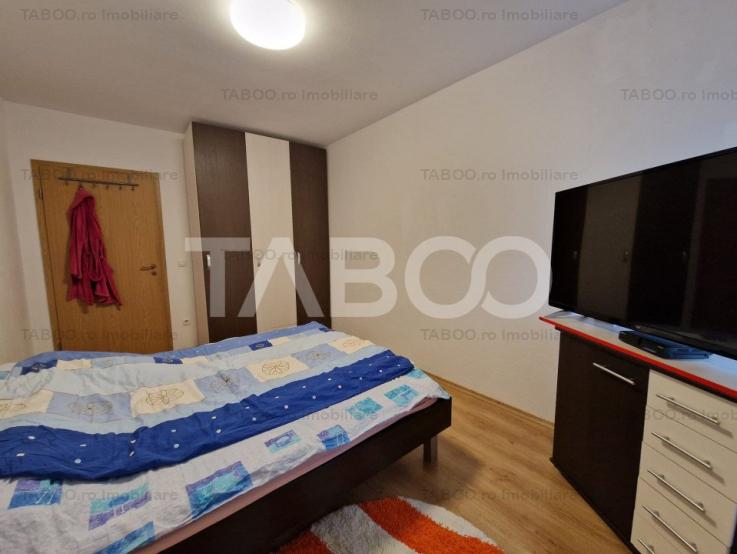 Duplex 6 camere 500 mp teren terasa locuri de parcare Terezian