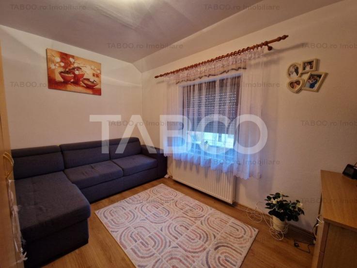 Duplex 6 camere 500 mp teren terasa locuri de parcare Terezian