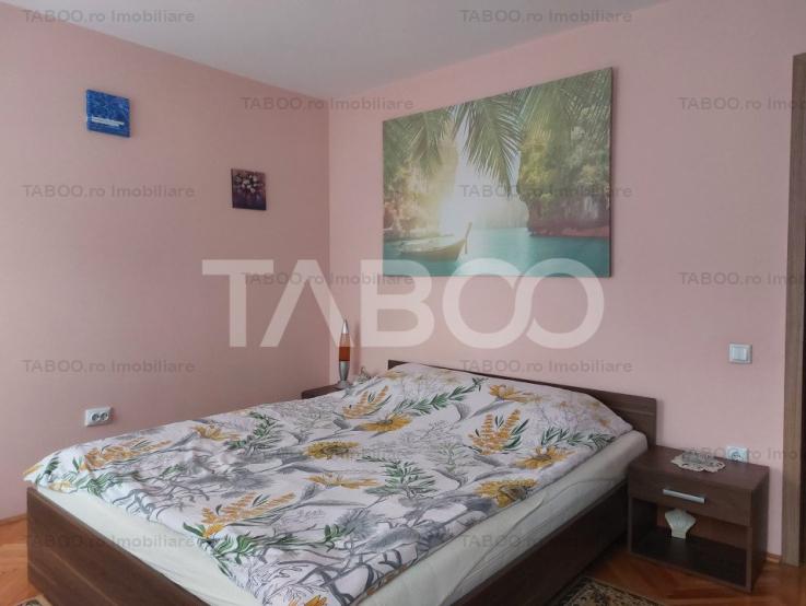 Apartament la casa sub pretul de piata 4 camere pivnita garaj Cisnadie