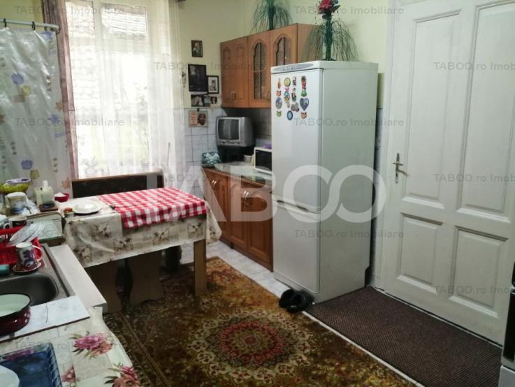 Apartament de vanzare la casa 2 camere zona Orasul de Jos Sibiu