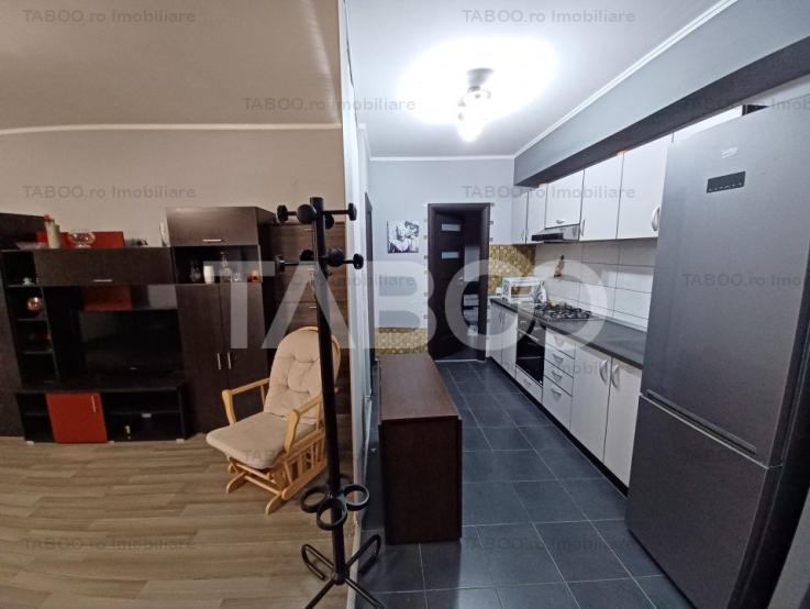 Apartament decomandat 2 camere 54 mpu - etaj 3 - bloc cu lift in Sibiu