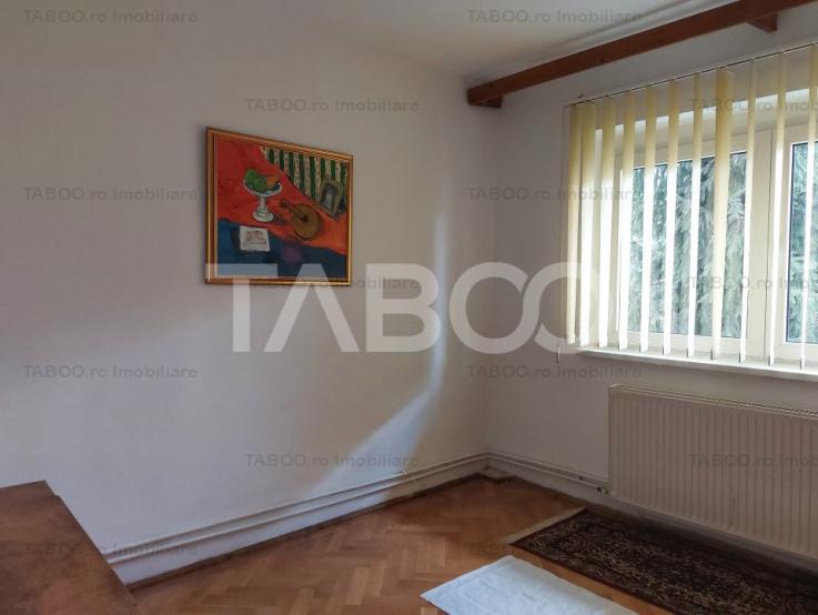 Apartament 3 camere decomandate parter zona Mihai Viteazu Sibiu