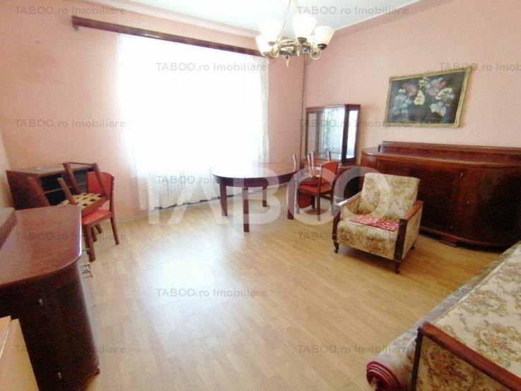 Casa in zona Centrala din Sibiu cu 6 camere garaj pivnita teren 585 mp