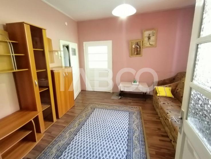 Casa in zona Centrala din Sibiu cu 6 camere garaj pivnita teren 585 mp