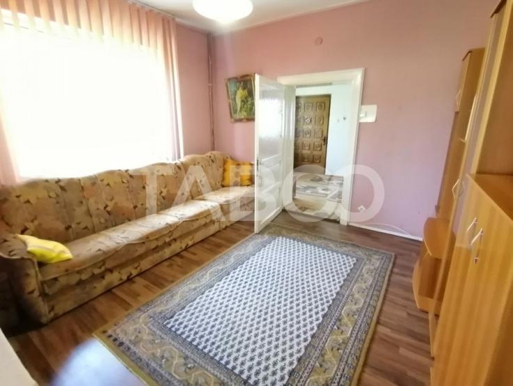 Casa in zona Centrala din Sibiu cu 6 camere garaj pivnita teren 585 mp