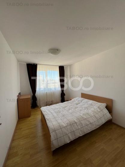 Apartament decomandat 76 mpu 3 camere 2 bai balcon zona Rahovei Sibiu