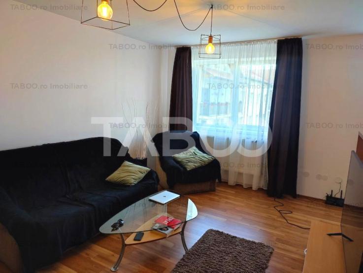 Apartament decomandat 76 mpu 3 camere 2 bai balcon zona Rahovei Sibiu