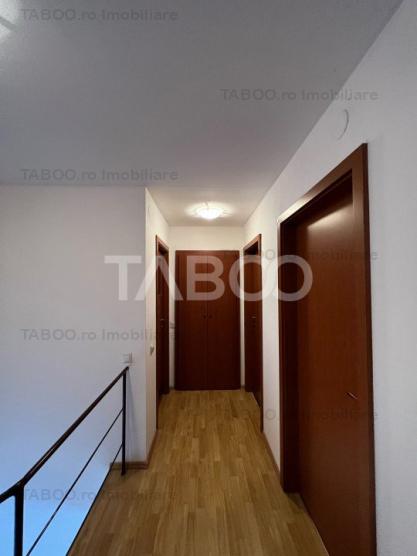 Apartament decomandat 76 mpu 3 camere 2 bai balcon zona Rahovei Sibiu