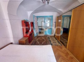 Apartament de vanzare 2 camere 68 mpu pivnita Centrul Istoric