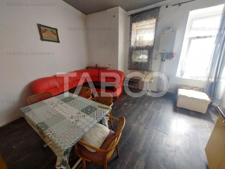 Apartament de vanzare 2 camere 68 mpu pivnita Centrul Istoric