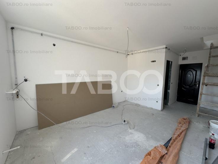 Apartament la cheie 2 camere cu 44 mp utili la mansarda Broscarie