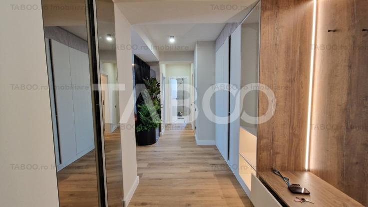 Apartament superb la prima inchiriere 3 camere 2 bai lift si 2 parcari