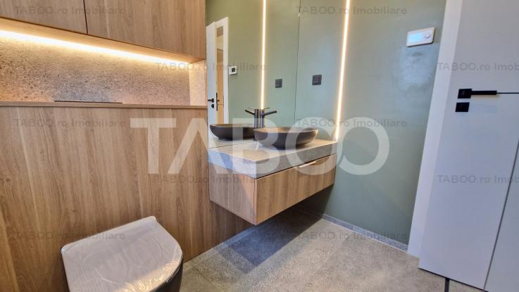 Apartament superb la prima inchiriere 3 camere 2 bai lift si 2 parcari