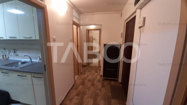 Apartament de inchiriat 3 camere 2 bai la etajul 1 Valea Aurie Sibiu