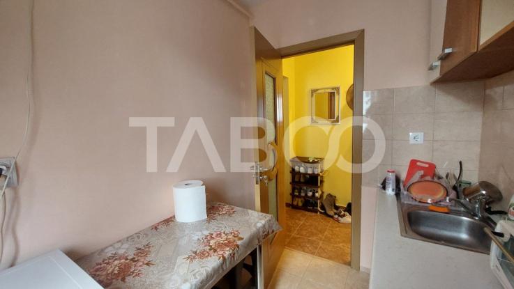 Garsoniera de vanzare 27 mp loc parcare balcon etaj 1 Turnisor Sibiu