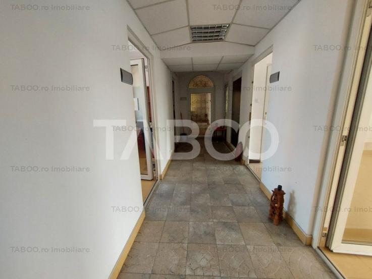 Spatiu comercial de inchiriat 70 mpu 3 incaperi zona Terezian Sibiu