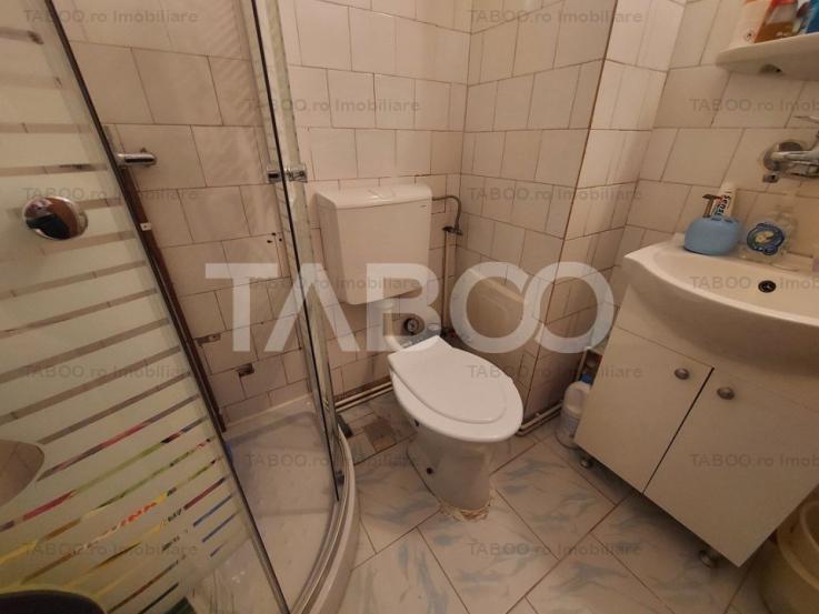 Apartament decomandat 83 mpu 4 camere 2 bai debara camara Central