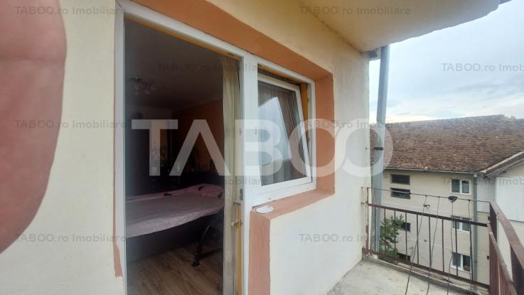 Apartament 3 camere balcon si pivnita 60 mp Valea Aurie Sibiu