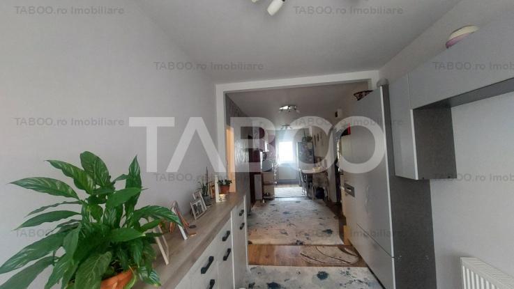 Apartament 3 camere balcon si pivnita 60 mp Valea Aurie Sibiu