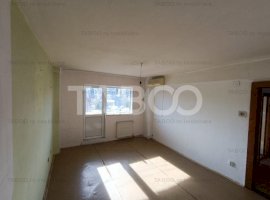 Apartament decomandat 3 camere 64 mp utili balcon uscatorie Alba Iulia