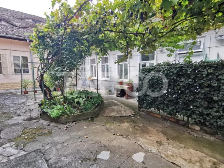 Apartament cu 3 camere langa Butoiul de Aur zona Orasul de Jos